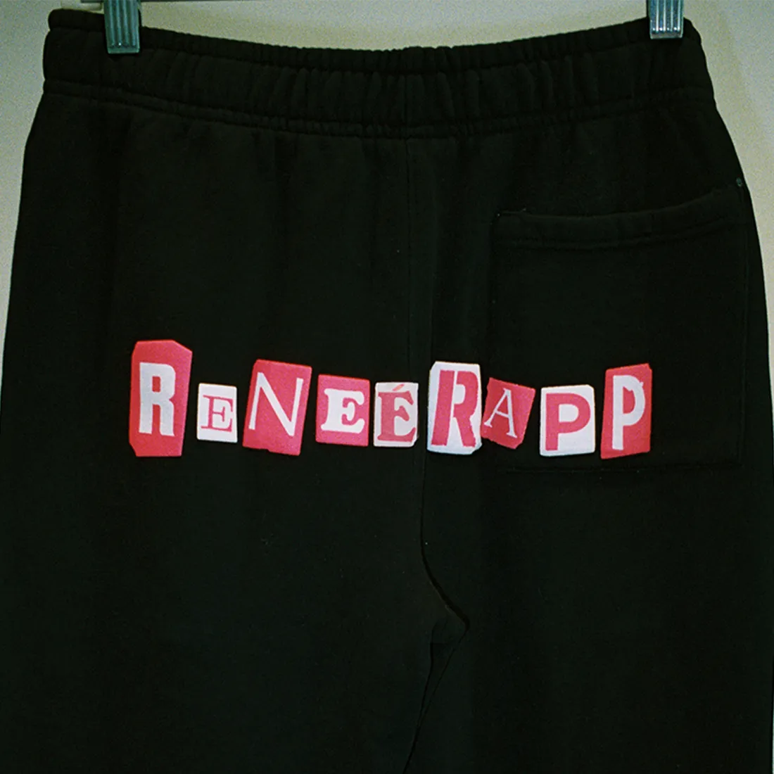 Kiss Sweatpants (Black)