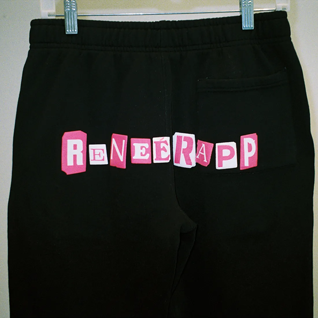 Kiss Sweatpants (Black)