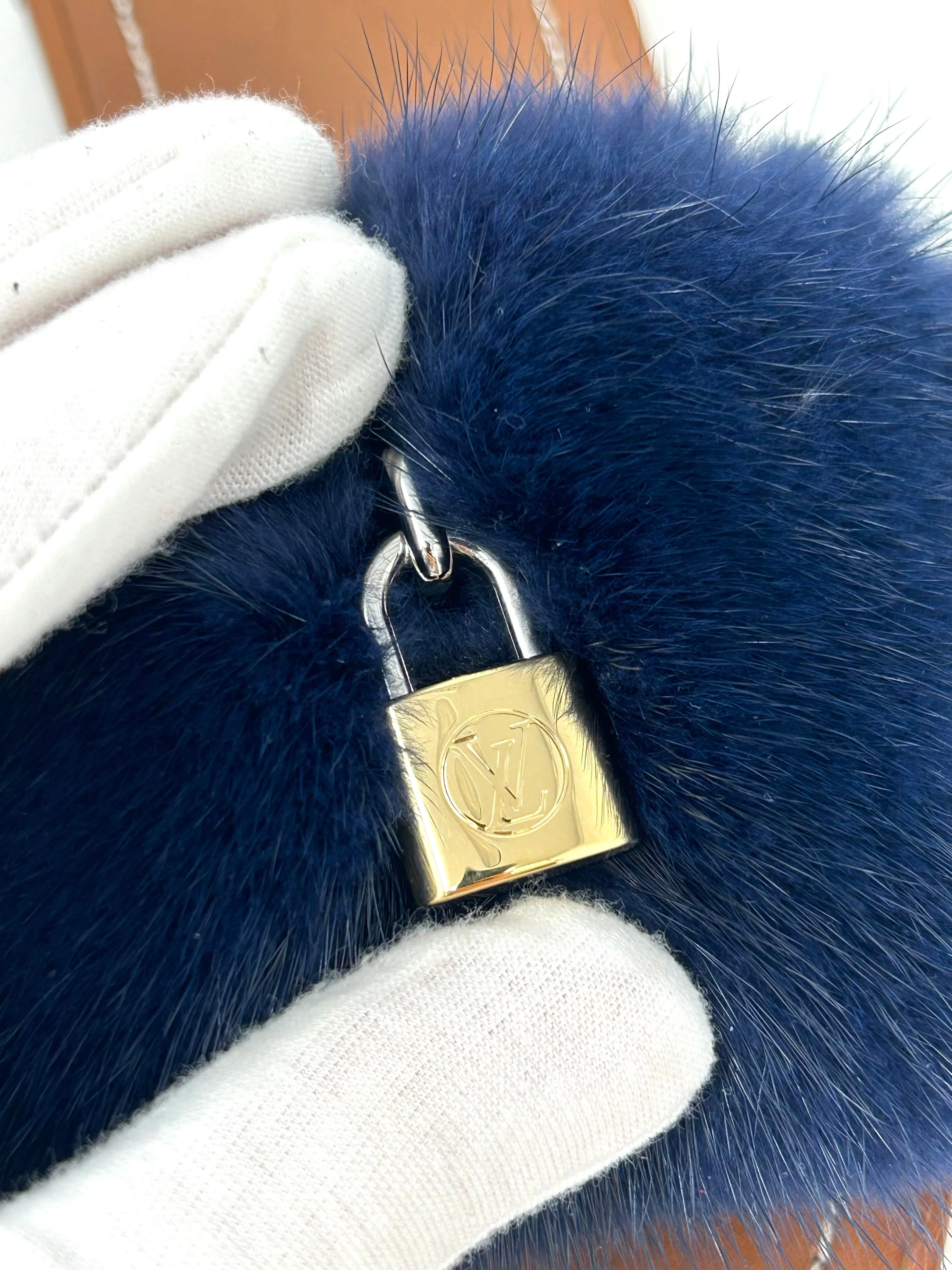 Louis Vuitton Lock It Brown Leather Dark Blue Mink Fur Slides Sandals 39 UK 6