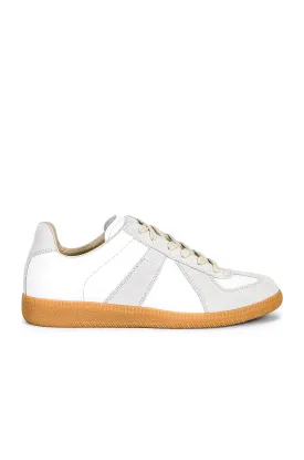 Maison Margiela Replicas Sneakers in Dirty White