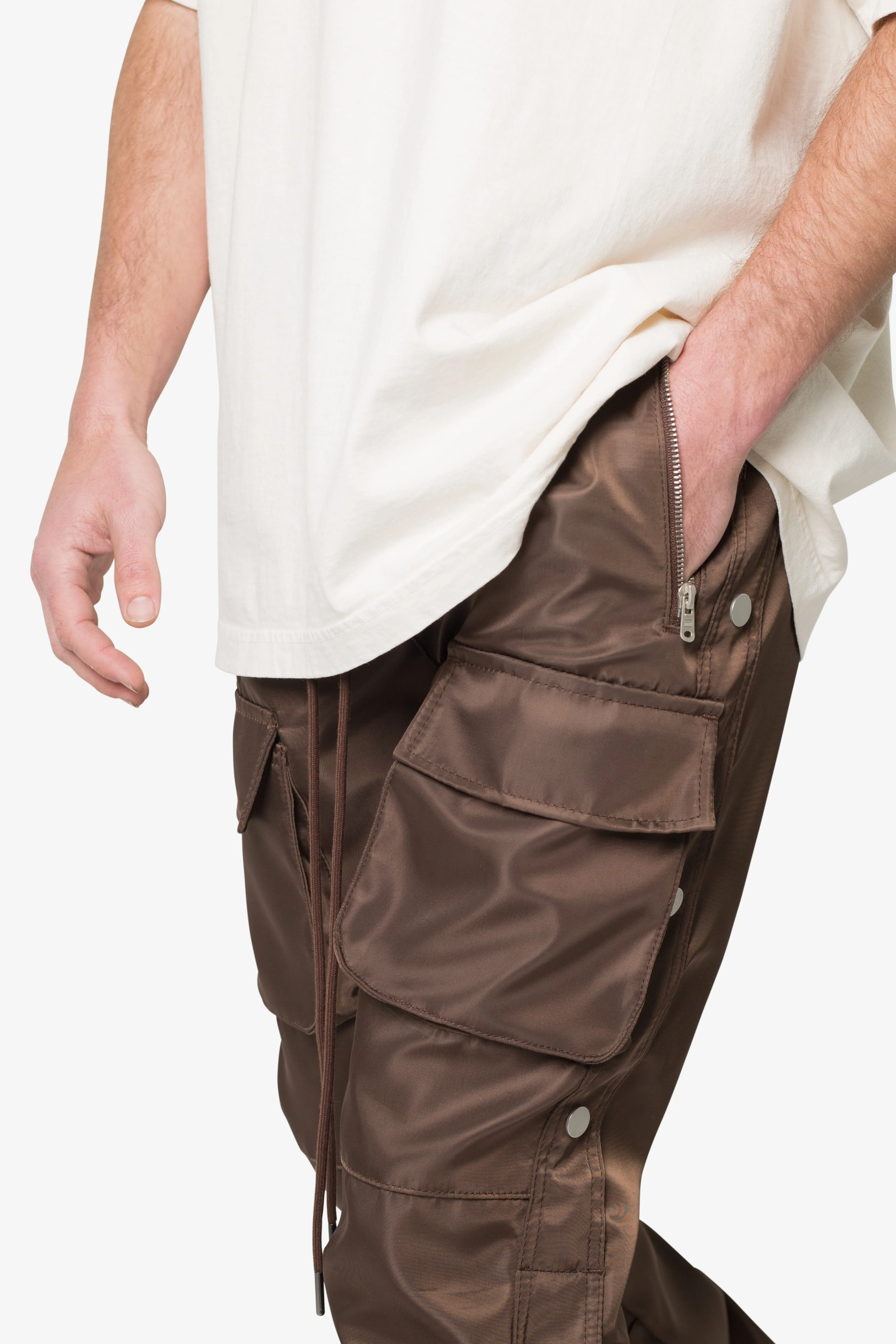 Stylish Brown Snap Front Cargo Pants for Men - Comfortable and Versatile Utility Trousers
