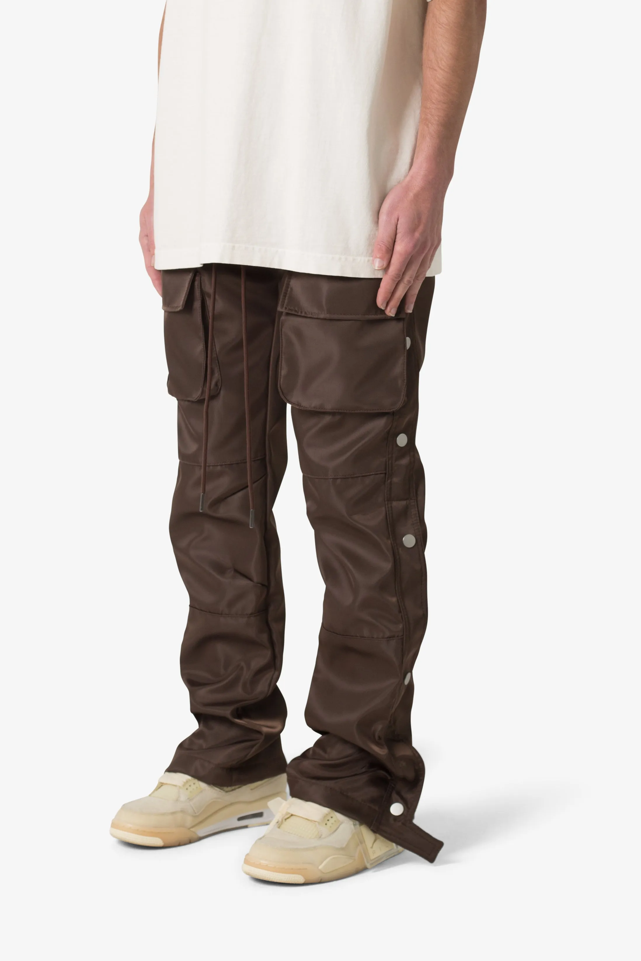 Stylish Brown Snap Front Cargo Pants for Men - Comfortable and Versatile Utility Trousers