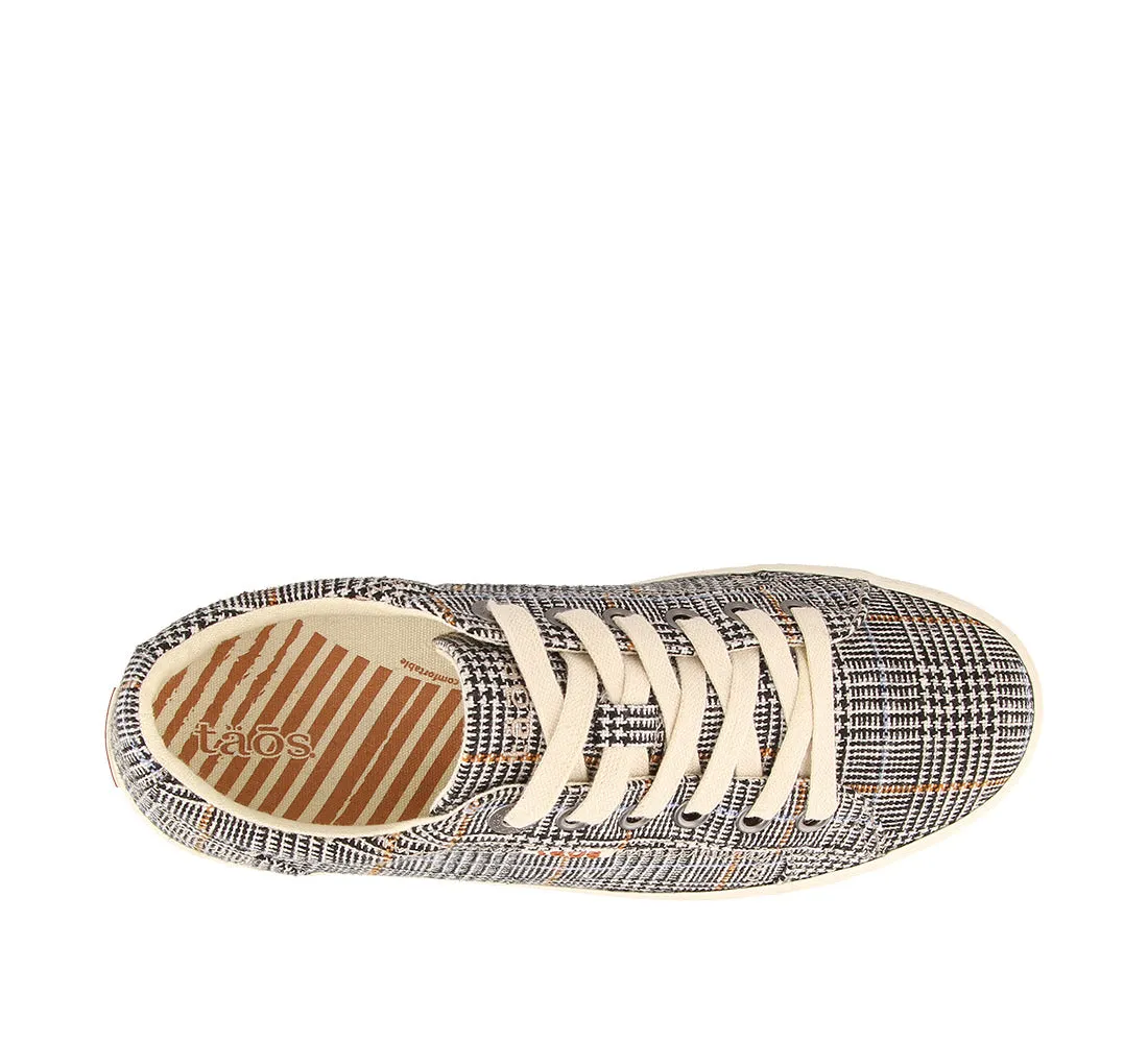 Women's Taos Star Color: Black Plaid