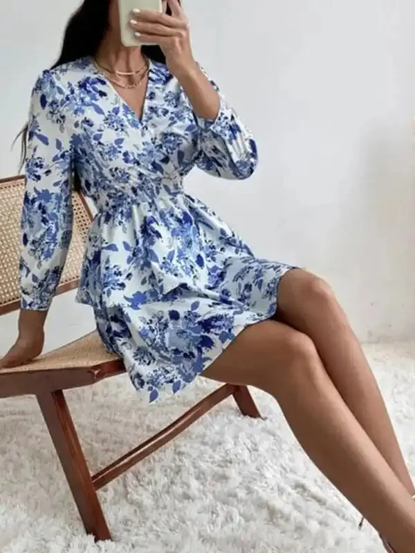 Women’s Woven Print Fashion V Neck Pleated Long Sleeve Dress